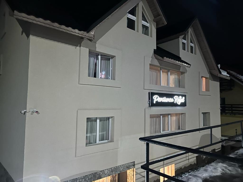 Pensiunea Royal Ranca Exterior photo